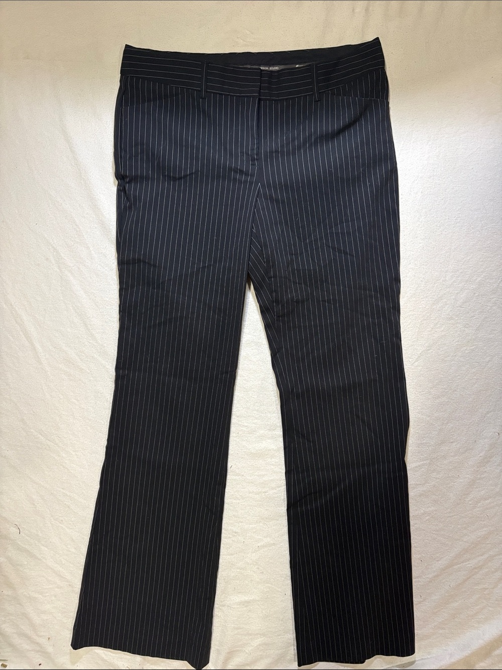 Express Editor Dark Gray Pinstripe Flare Wide Leg Trouser Dress Pants Size 8